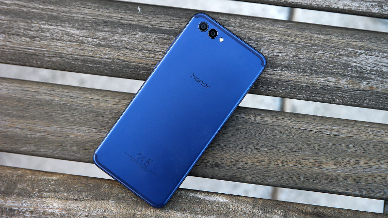 It’s not the most exciting looking phone, but it is relatively handsome, especially in this deep blue color.